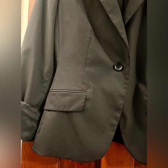 EUC Express Design Studio Blazer Size 12 - Picture 2 of 14